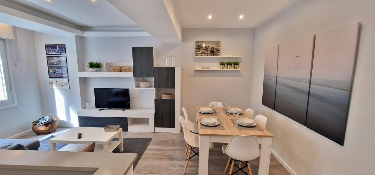 Fantástico Dúplex de 3 habitaciones, cerca de todo, para disfrutar de la ciudad La Coruña Esterno foto