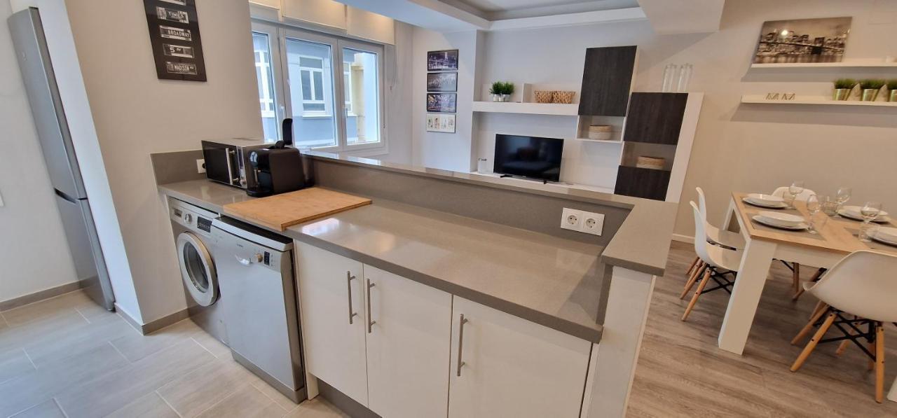 Fantástico Dúplex de 3 habitaciones, cerca de todo, para disfrutar de la ciudad La Coruña Esterno foto